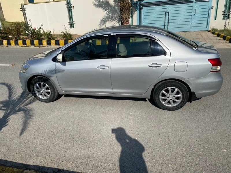 toyota belta 1.0 2009/13 lahre reg 3