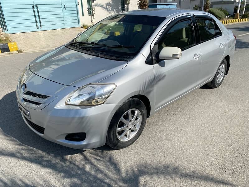 toyota belta 1.0 2009/13 lahre reg 1