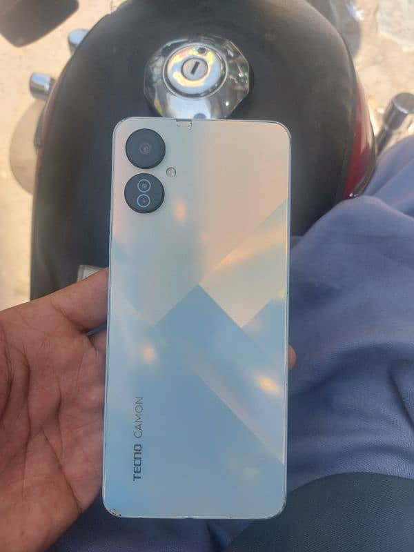 Techno camon 19 Neo 0