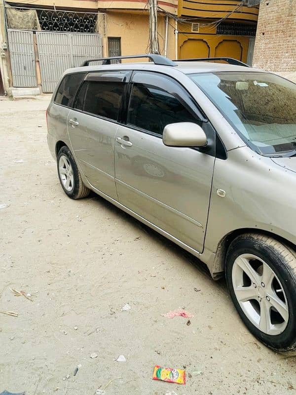 Toyota Corolla Fielder 2005 3