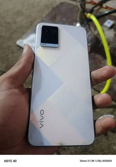 vivo y21