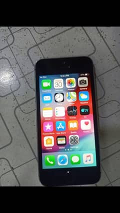 i phone 5s . Price or kmm krdi jay g.