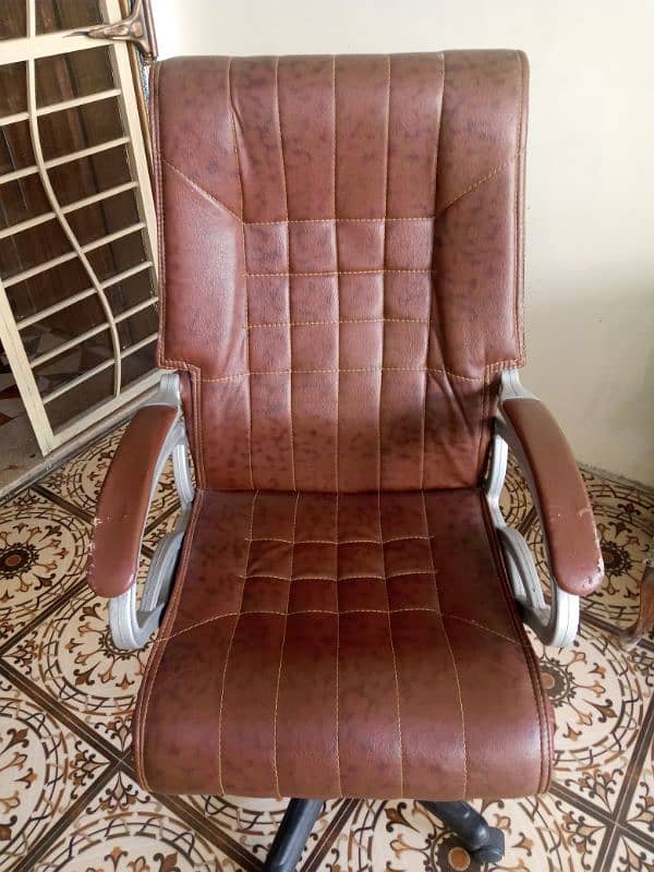 Office chair for sale 0