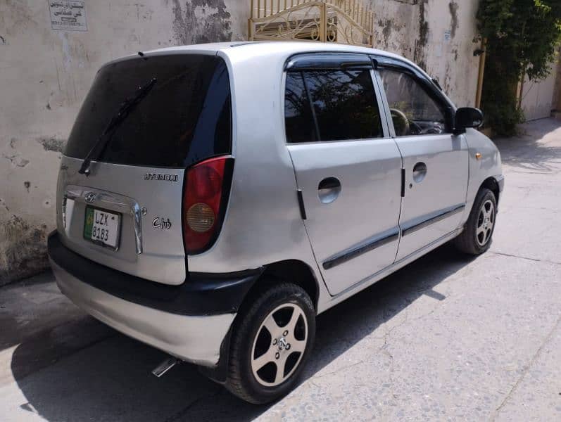 Hyundai Santro 2005 G V. . . 4