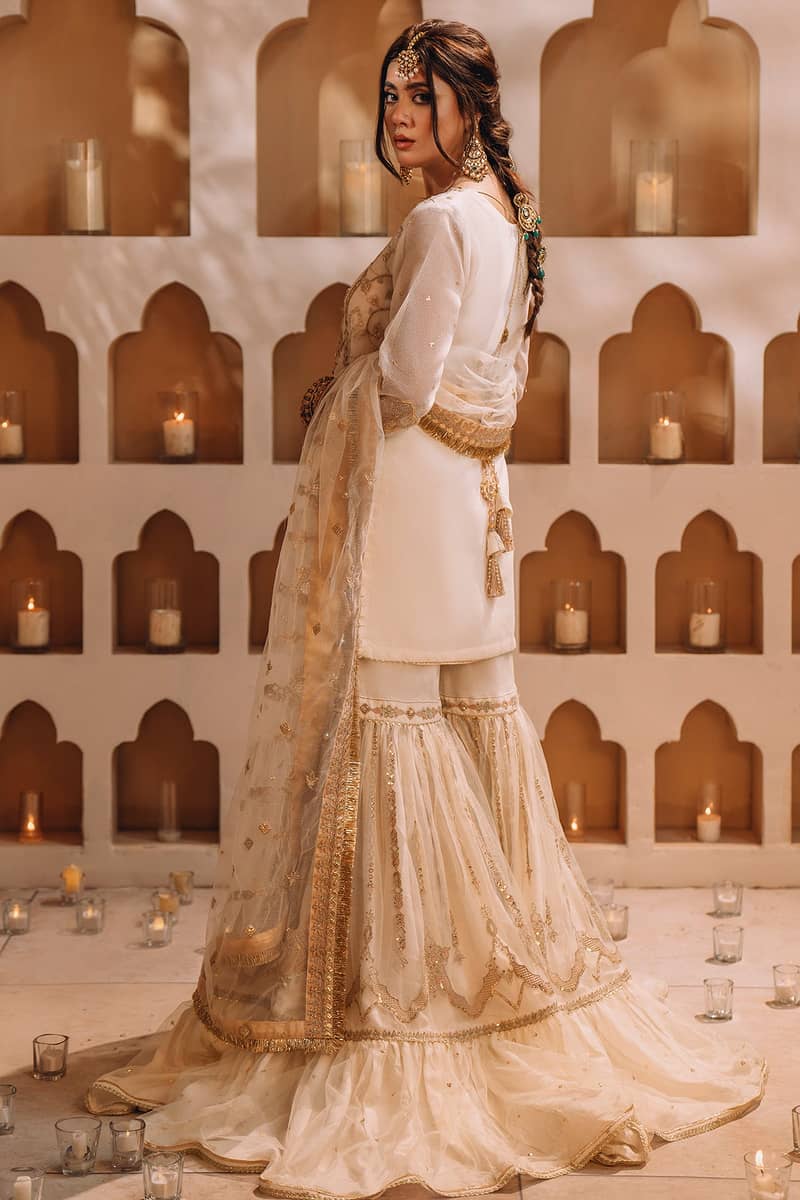 Nikkah bridal dress of NaQshi brand 4