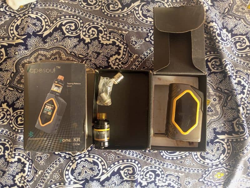 vapesoul 230 watt vape kit imported with Bluetooth feature 0