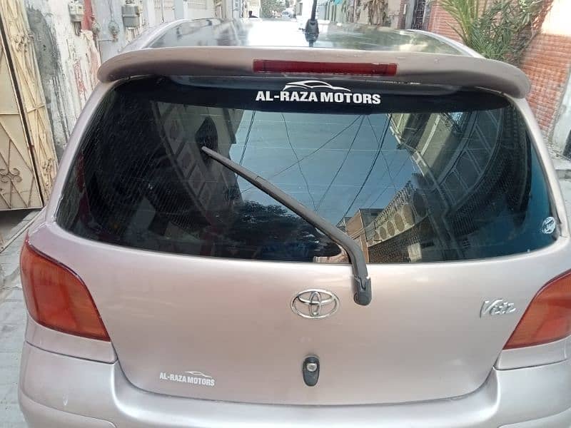 Toyota Vitz 2002 2