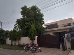 D H A Lahore 2 kanal Owner Build Design House with 100% Original pics available for Sale