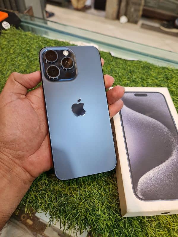 Apple iPhone 15 Pro Max 256gb LLA Non PTA Blue Factory Unlocked 4