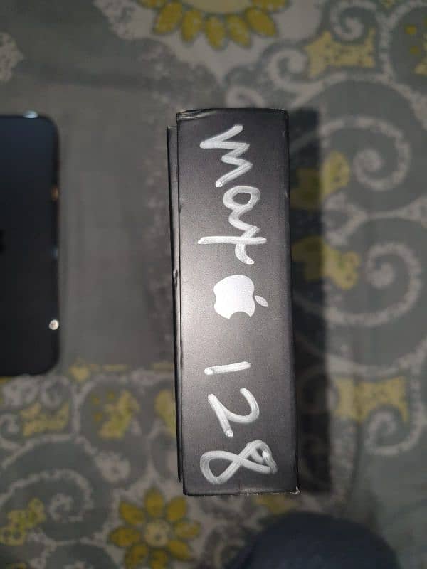 iphone 13po max non pta 4