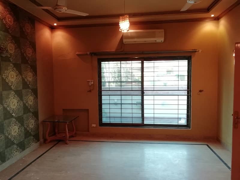 1 Kanal Super Out House Prime Hot For Sale dha Phase1 5