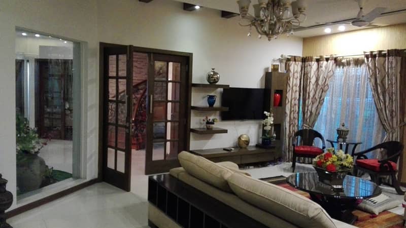 1 Kanal Beautiful Out House For Sale DHA Phase 3 Prime Location 33