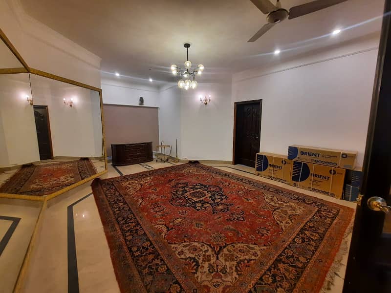 2 Kanal Fully New Furnished AC Facing Park Bungalow Like Brand New For Rent In DHA Phase 2-V 4