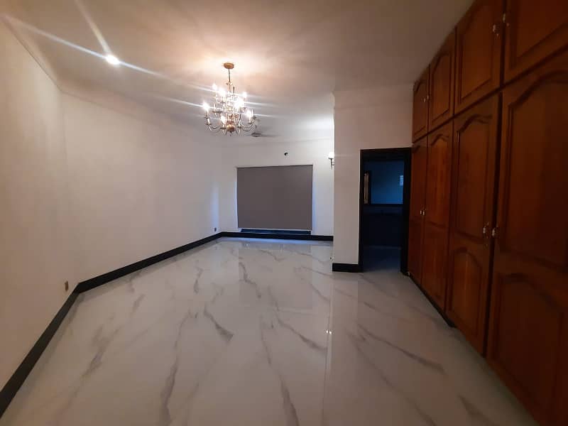 2 Kanal Fully New Furnished AC Facing Park Bungalow Like Brand New For Rent In DHA Phase 2-V 34