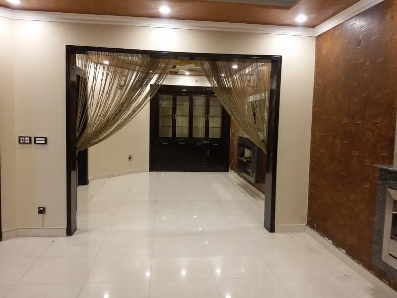 Kanal House Rent In DHA Phase 4-DD 4