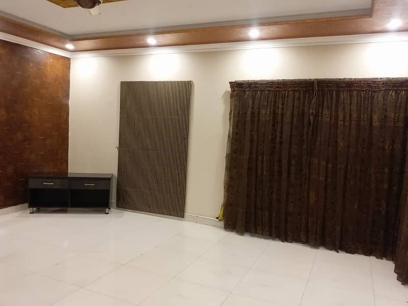 Kanal House Rent In DHA Phase 4-DD 5