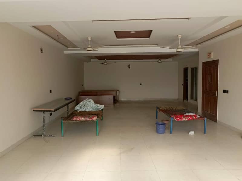 Prime Location 7 Marla 1st Floor Office For Rent In DHA Phase 2,Block Q,Lahore. 2