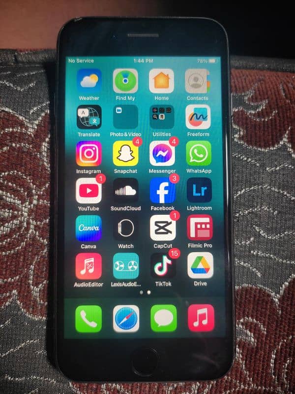 Iphone 8 Non Pta (64 GB) 1