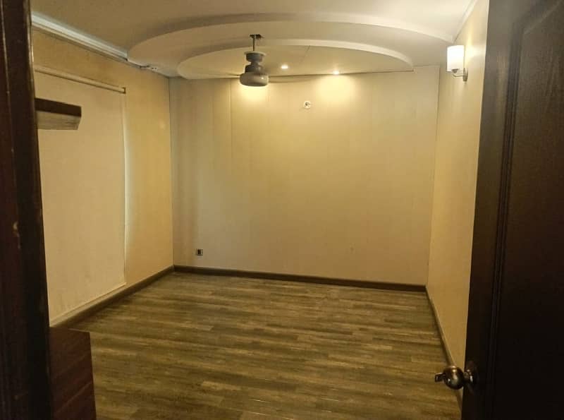 Affordable 4 Marla 1st Floor Office For Rent In DHA Phase 1,Block H, Lahore. 3