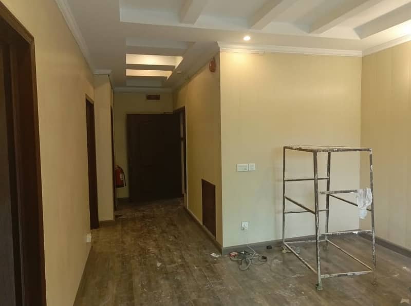 Affordable 4 Marla 1st Floor Office For Rent In DHA Phase 1,Block H, Lahore. 6