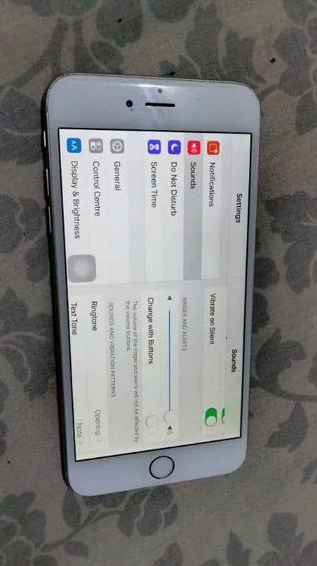 iPhone 6 plus 64gb pta approved 3