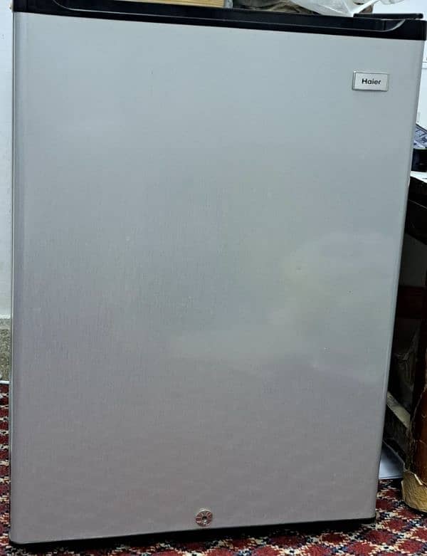 Haier Single Door Fridge 0