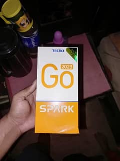 Tecno Spark Go Complete saman.