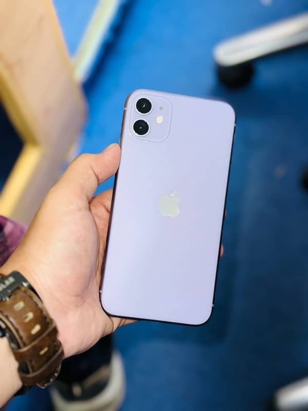 IPhone 11 128gb PTA Approved 8