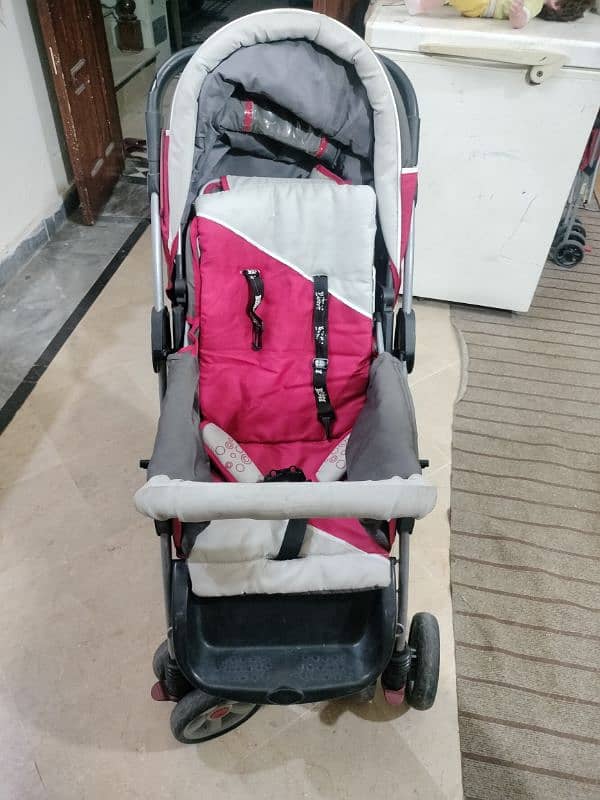 Pram/ Stroller 0