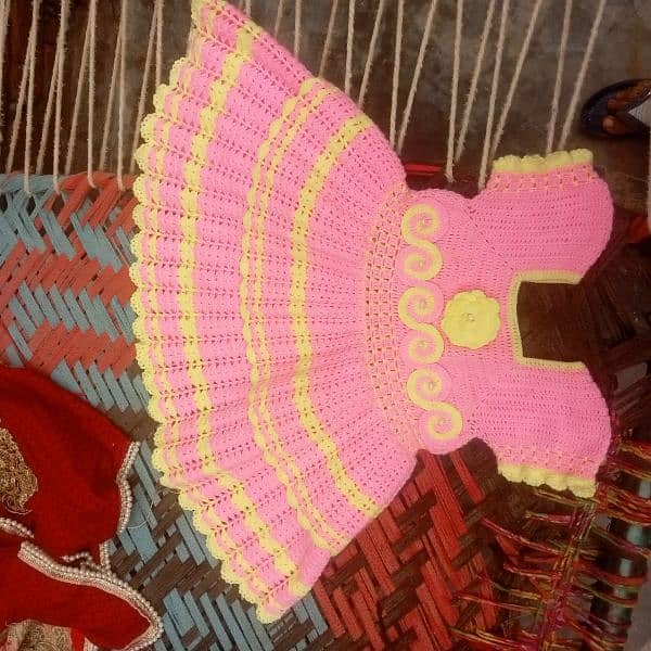 Crochet baby Frock and cap Rumal 8