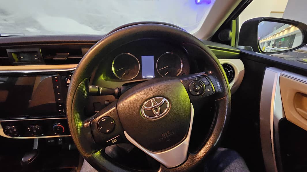 Toyota Corolla Altis Automatic 1.6 2018 3