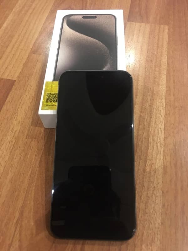 IPhone 15 Po Max 10/10 Brand New Condition. 1