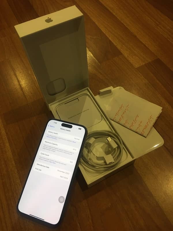 IPhone 15 Po Max 10/10 Brand New Condition. 12