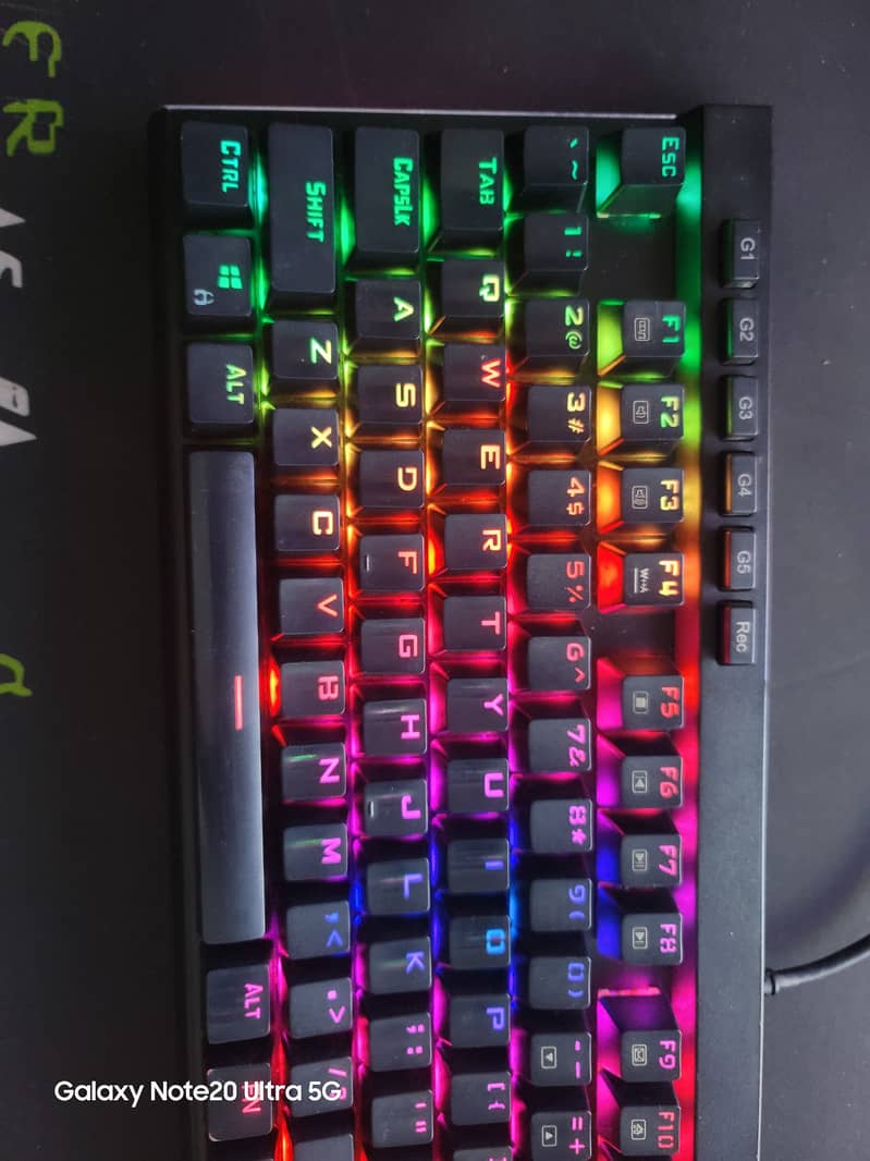 Gaming Mechanical Keyboard (Redragon K580 VATA Blue Switches ARGB) 2