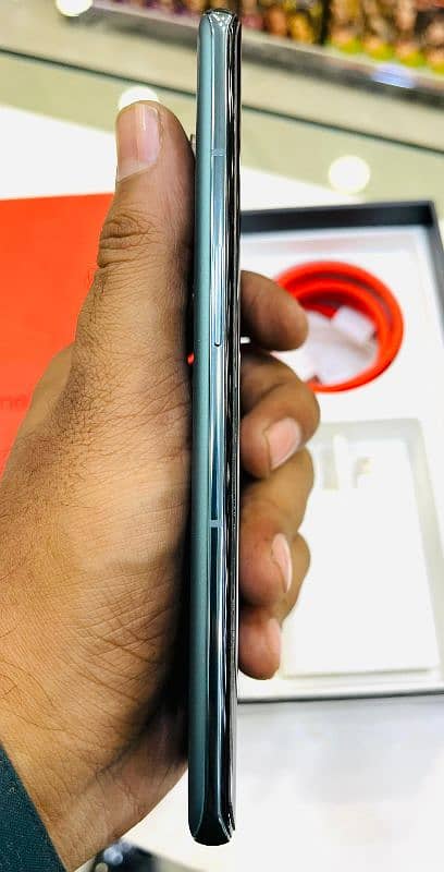 One plus 10 pro 5G non pta 12/256 4 months sim time available 6