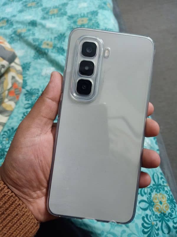 Infinix Hot 50 pro Less then 1 day use 0