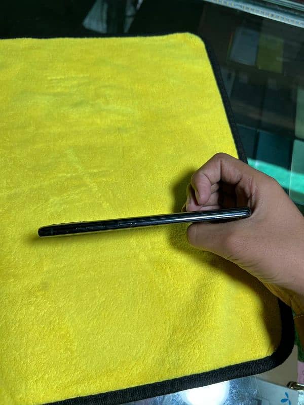 Samsung note 10 lite in shade 0