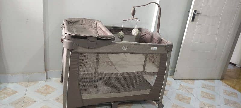 Baby playpen / Crib 0