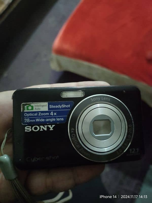 Sony DSC W310 12.1 mega pixels camera in very good condition 0