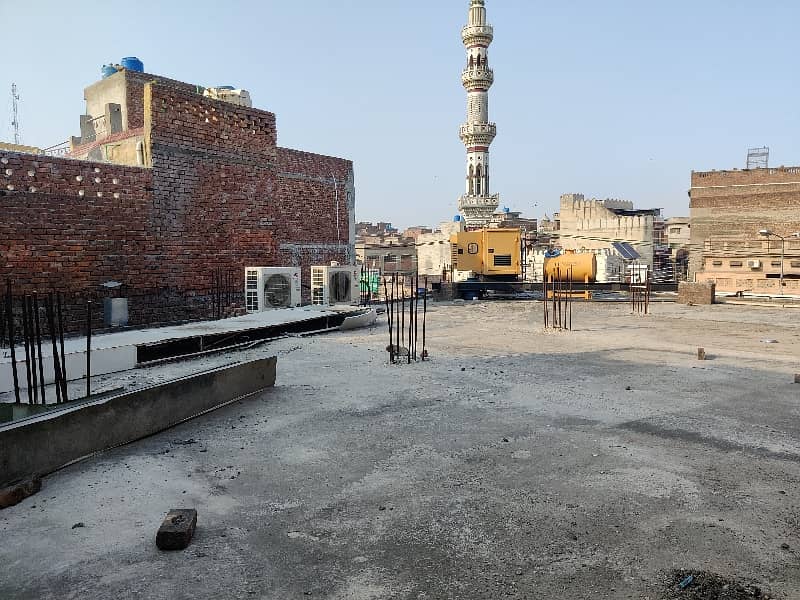 10 MARLA Roof Top On Main Allama Iqbal Road Garhi Shahu For Rent 9