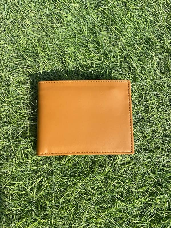 genuine cow leather wallet box pack best quaility contact 03307047981 7