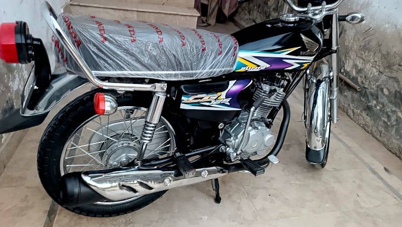 honda CG 125 MULTAN num 10