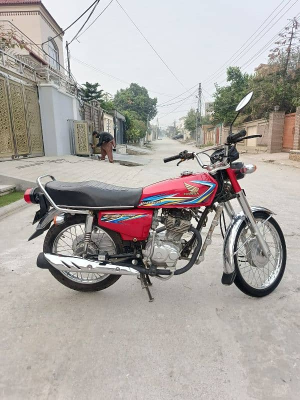 Honda CG 125 For Sale In Excellent Condition 3