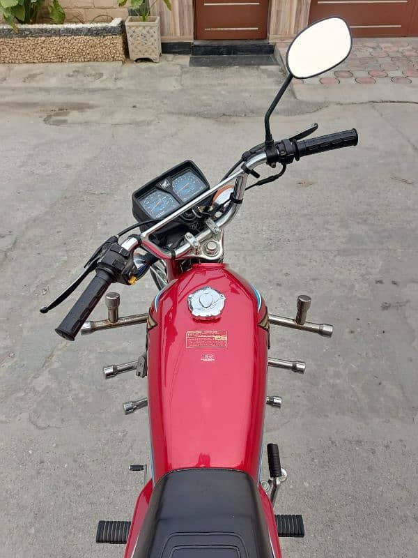 Honda CG 125 For Sale In Excellent Condition 5