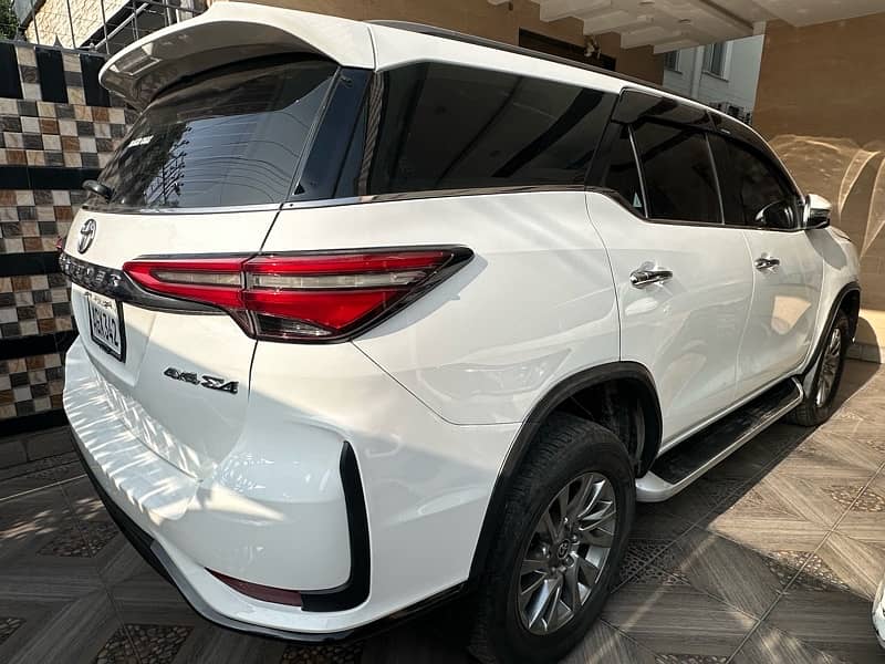 Toyota Fortuner Sigma 2021 1