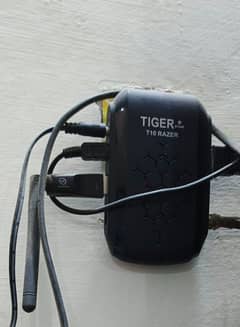 Dish Antennae Tiger T10 Receiver and Asia Sat receiver