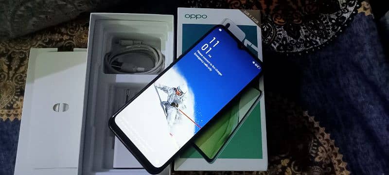 Oppo A31 1