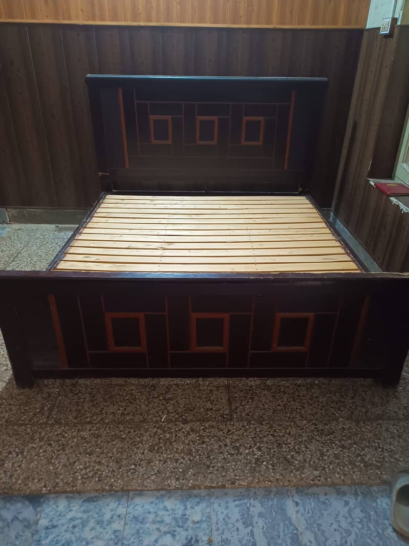 Urgent sale bed with mattress very cheap price 0