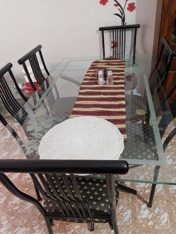 dining table with 6 chairs 0