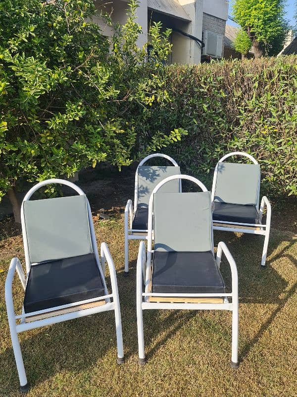 lawn chairs 6